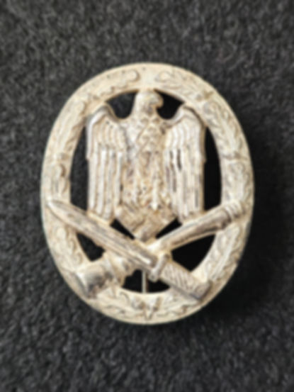 General assault badge by unknown maker.
