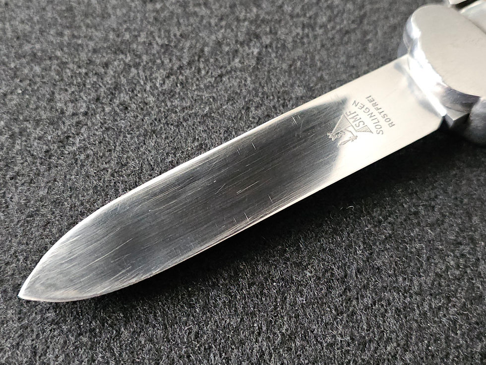 Thumbnail: Early Luftwaffe gravity knife, Type 1, by SMF Solingen