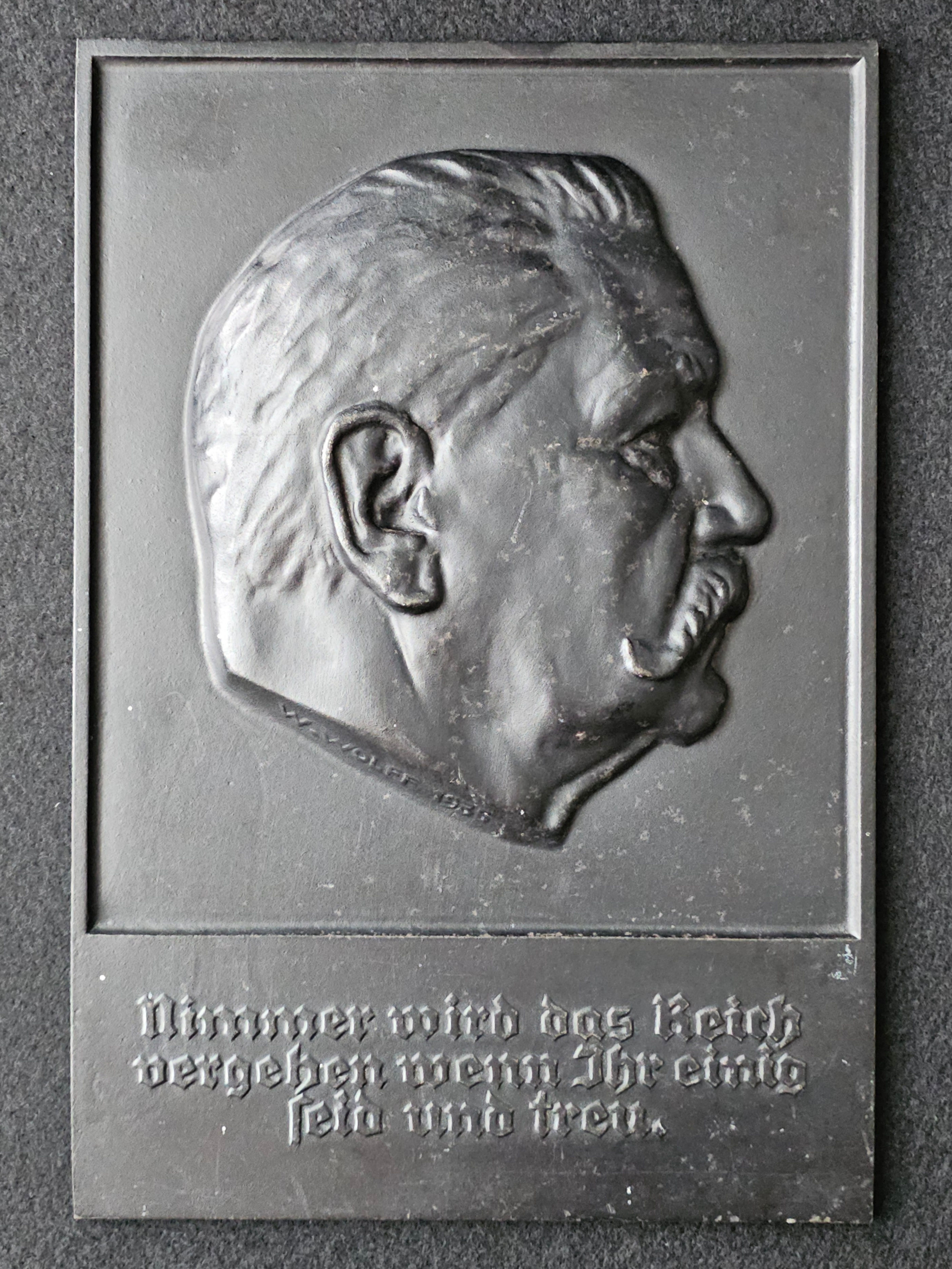 Walther Wolff, Ehrenplakette Hindenburg.