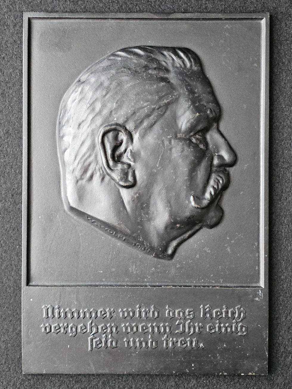 Thumbnail: Walther Wolff, Ehrenplakette Hindenburg.