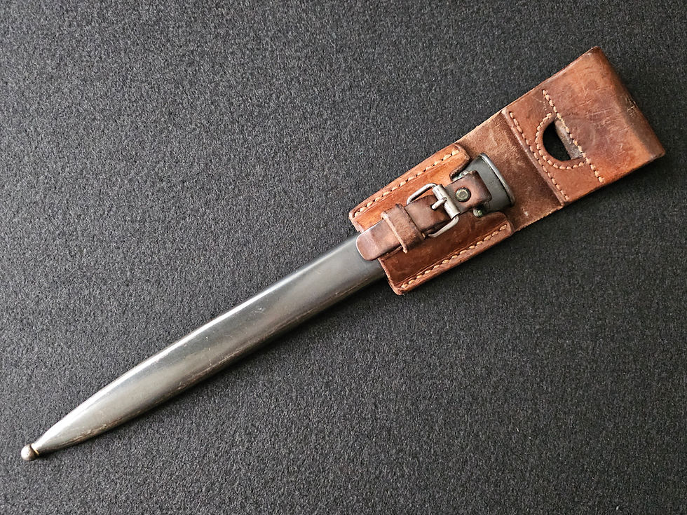 Thumbnail: Original WWI Swiss Schmidt-Rubin M1889/11 Knife Bayonet – Short Number 2907.