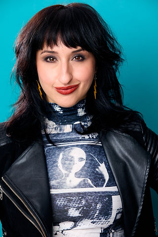 Samia Mounts 1.jpg