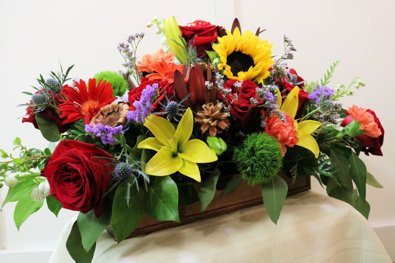 Mixed Table Arrangement