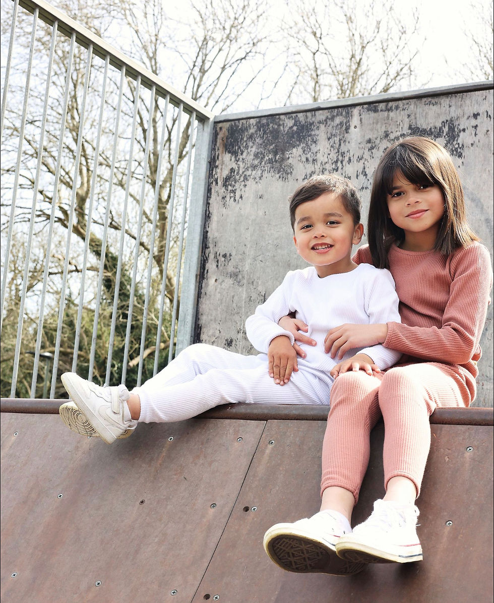 Thumbnail: Unisex Soft Ribbed Loungewear Set in Leather Pink 