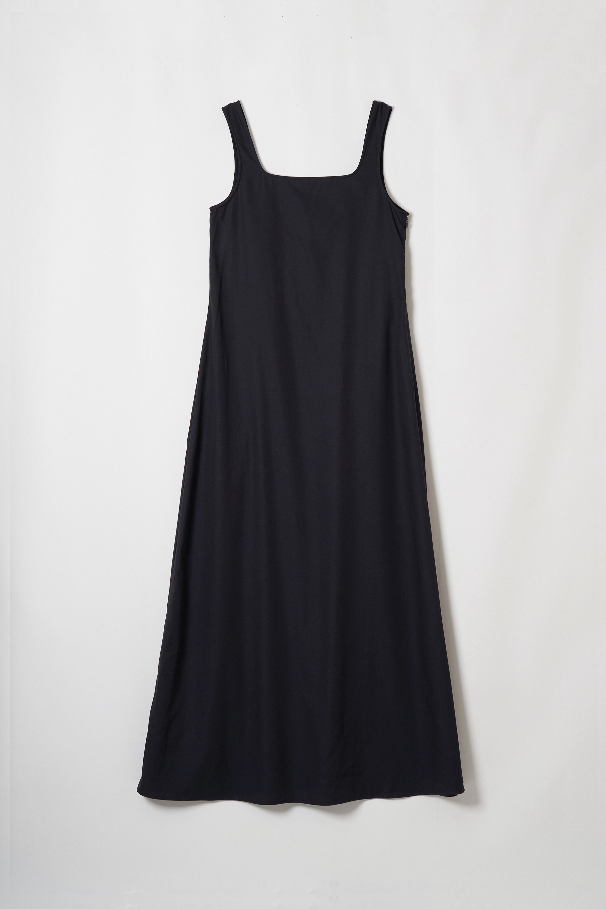 tres LIVING DRESS