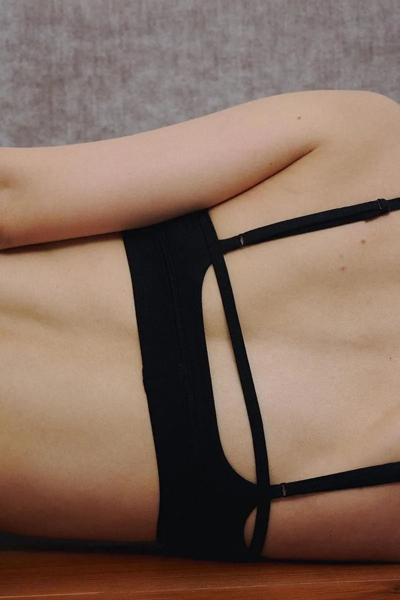 サムネイル： tres BACK STRING BRA