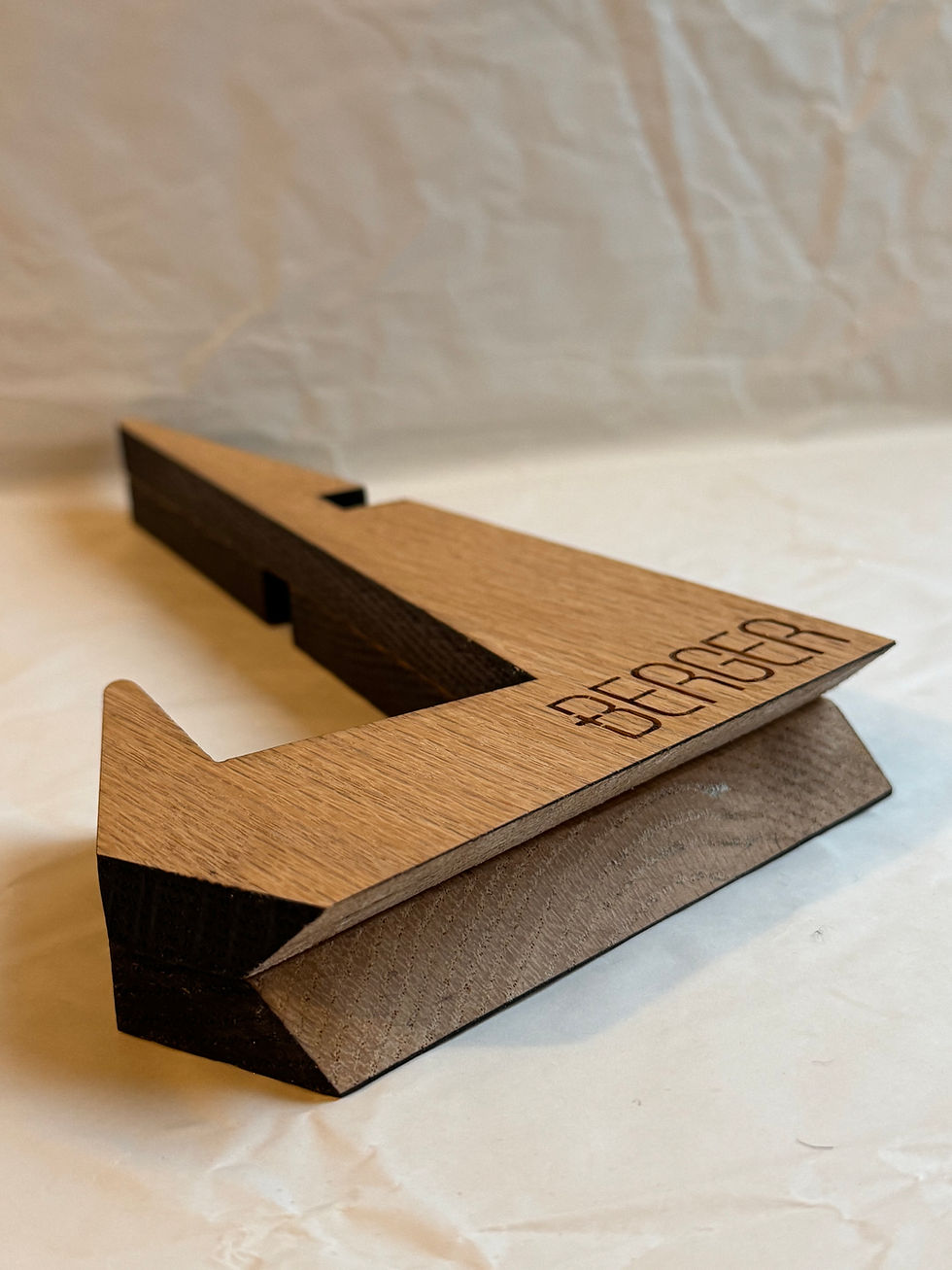 Thumbnail: Bookholder