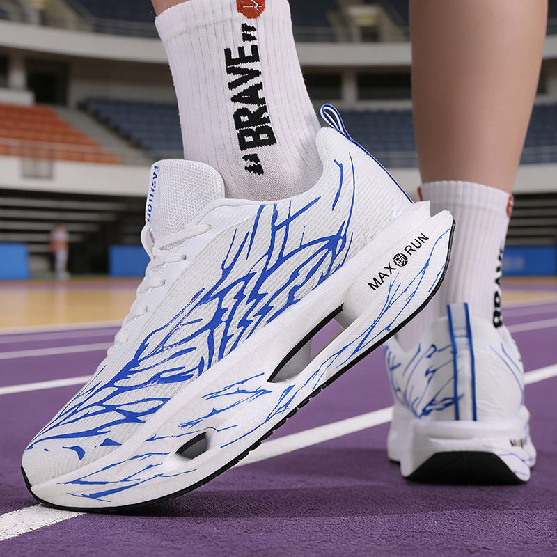 Thumbnail: Thunder Core Hollow Running Sneakers with breathable mesh upper, hollow cushioned sole, and lightweight running design