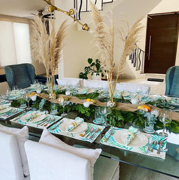 Custom Dinner Table Decoration