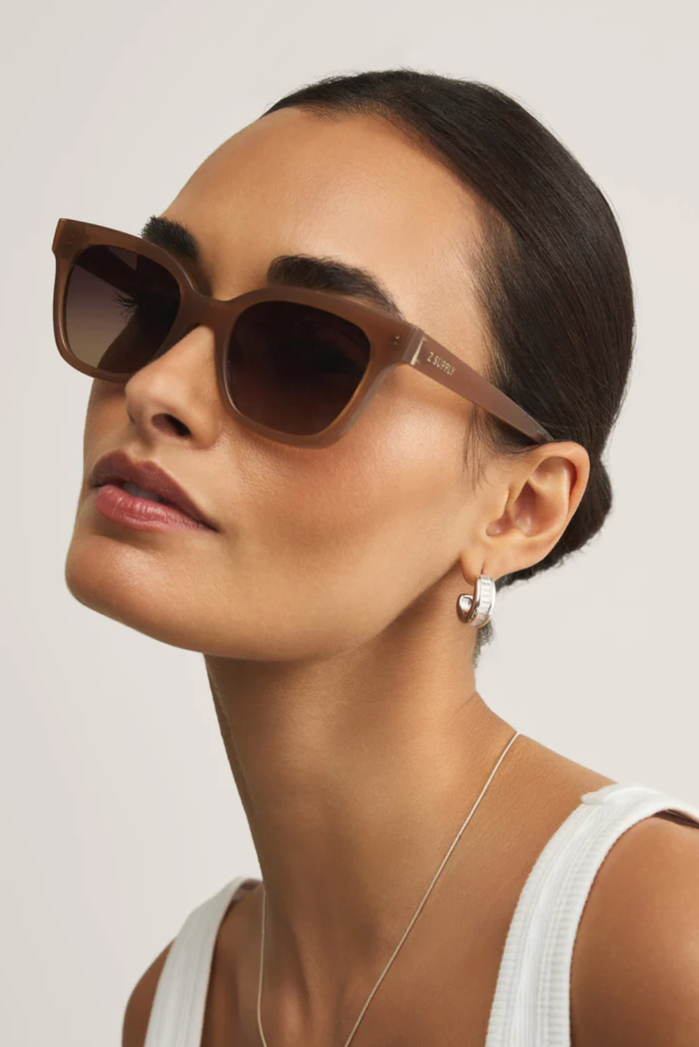 High Tide, Taupe Gradient Polarized