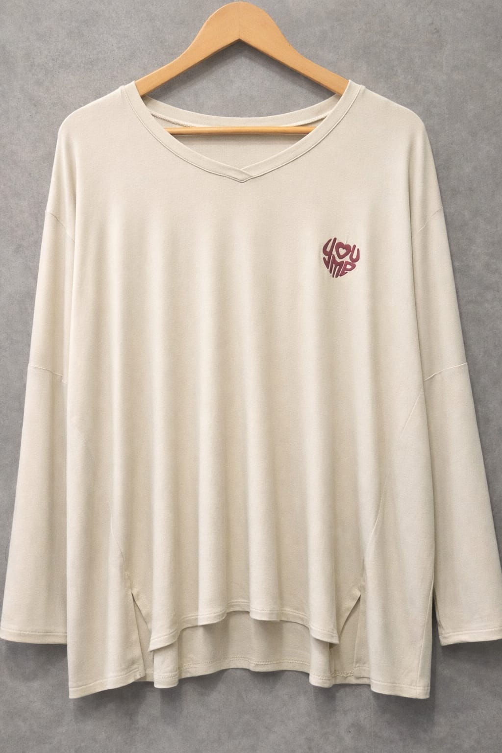 ⛄❄️ Remera manga larga cV con bordado