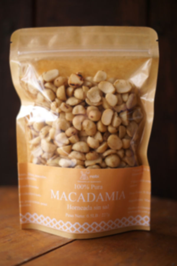 Macadamia Tostada 100% Pura sin Sal en Trozos 0.5LB