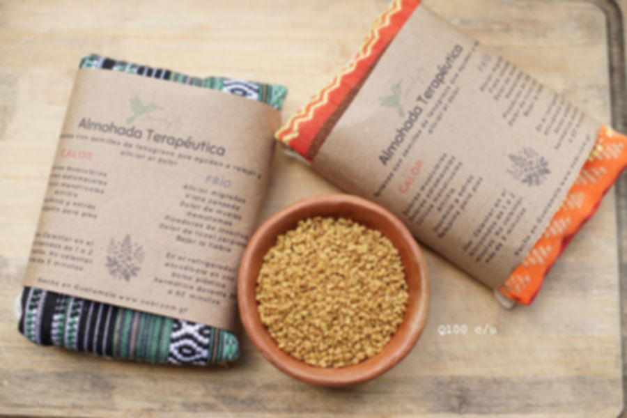 Almohada Terapéutica con Fenogreco para Aliviar Dolor