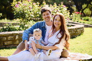 Austin family photographer baby session at Zilker Botanical Garden natural light