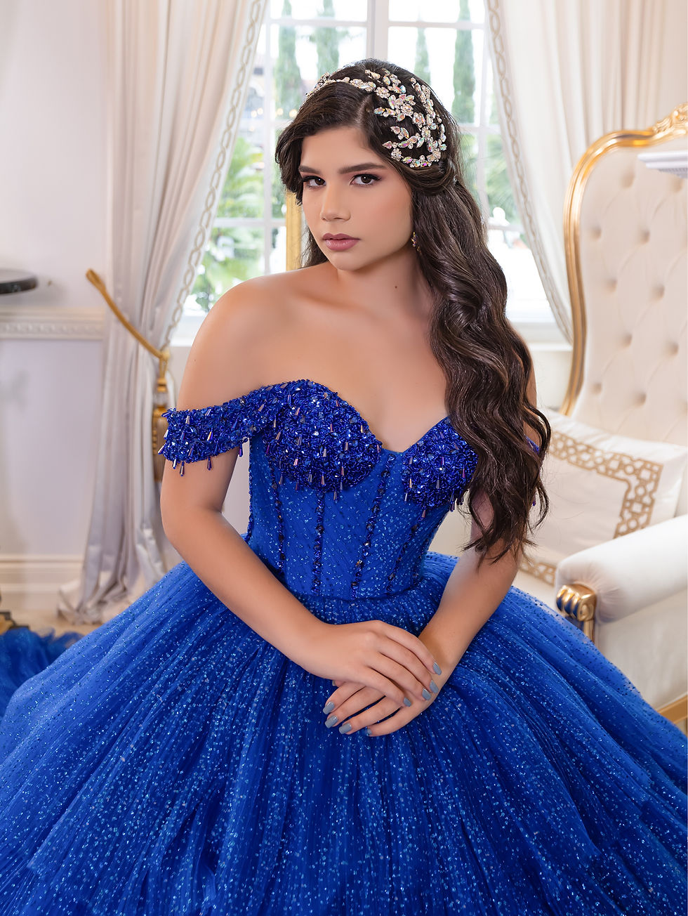 Miniatura: Quince dress