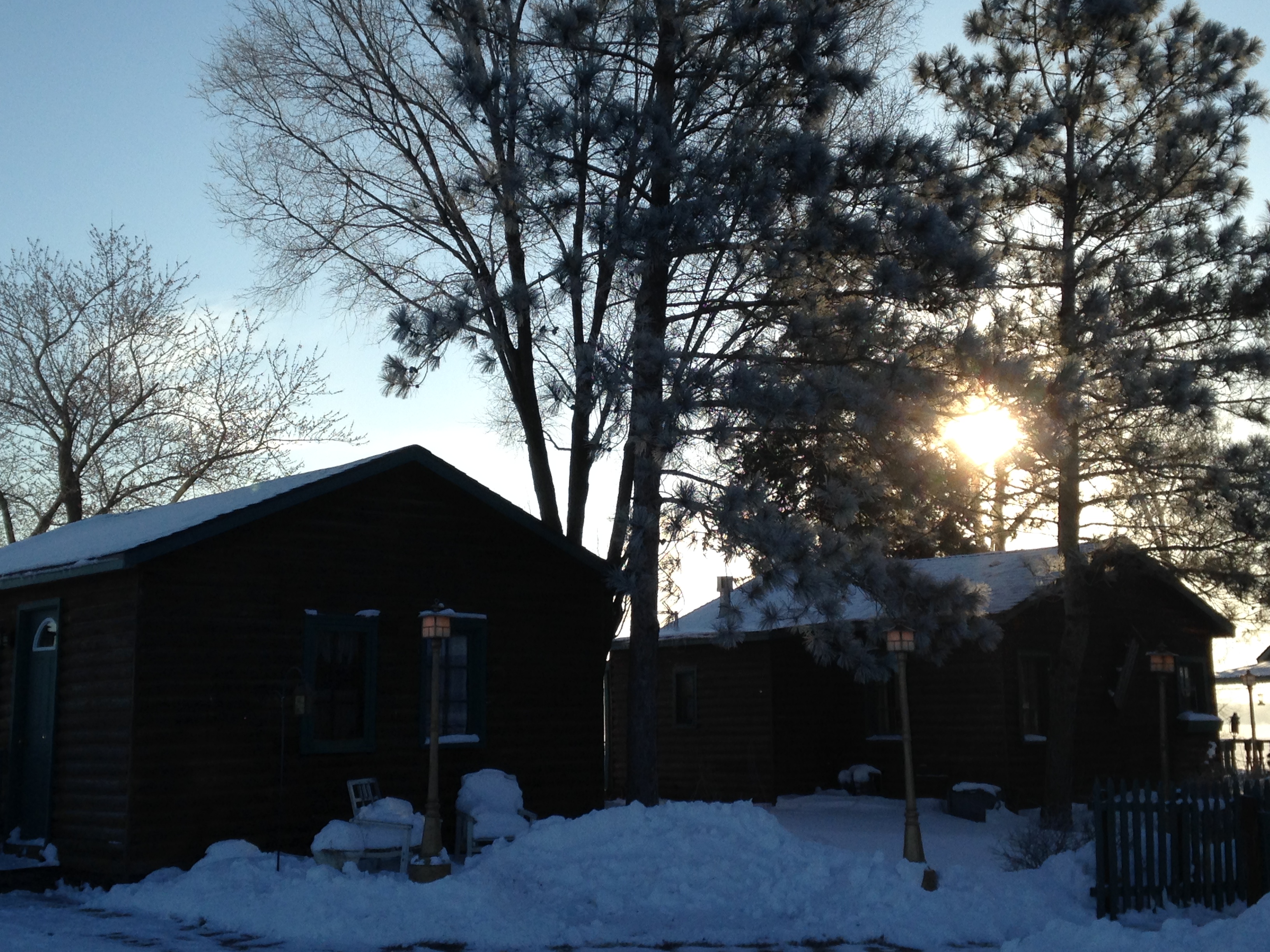 Moon River Cabins / Bellevue Iowa
