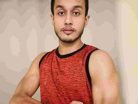 Kaushik Bose, professional personal trainer in New York City, offering customized fitness coaching, weight loss programs, strength training, and virtual fitness sessions in Brooklyn and Newark.