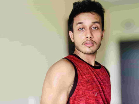 Kaushik Bose, certified personal trainer in Kolkata, providing personalized fitness coaching for weight loss and muscle gain at Bose Fitness.
