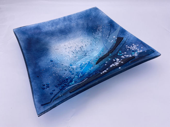 blue and white seascape glass bowl