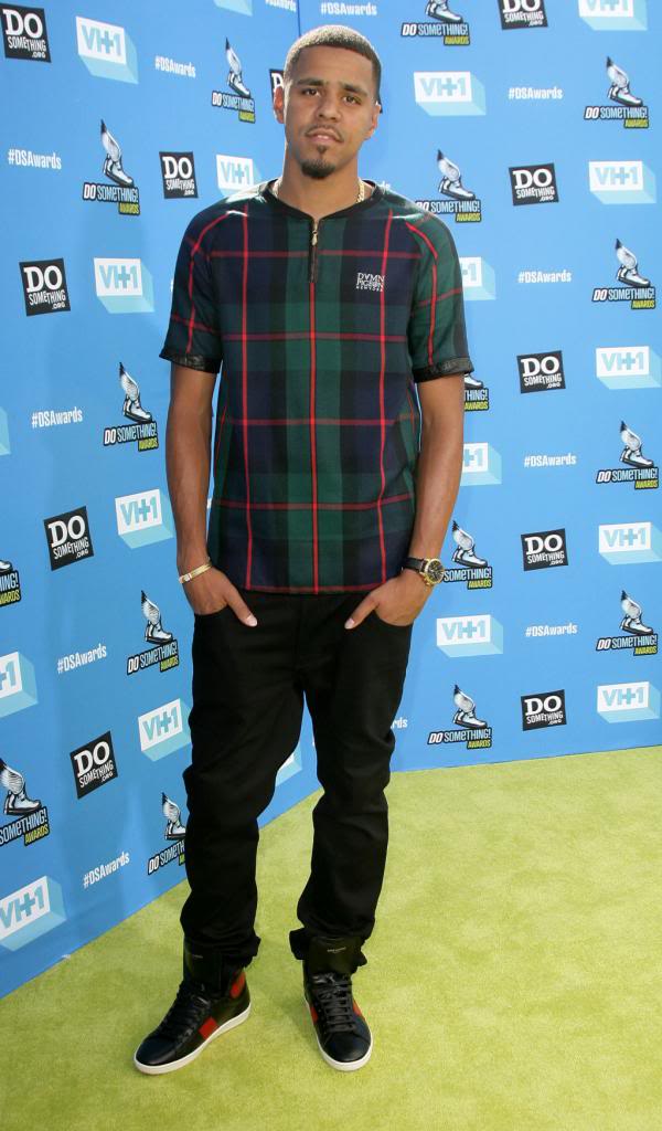 jcole_dosomethinewqe_zps58046f30