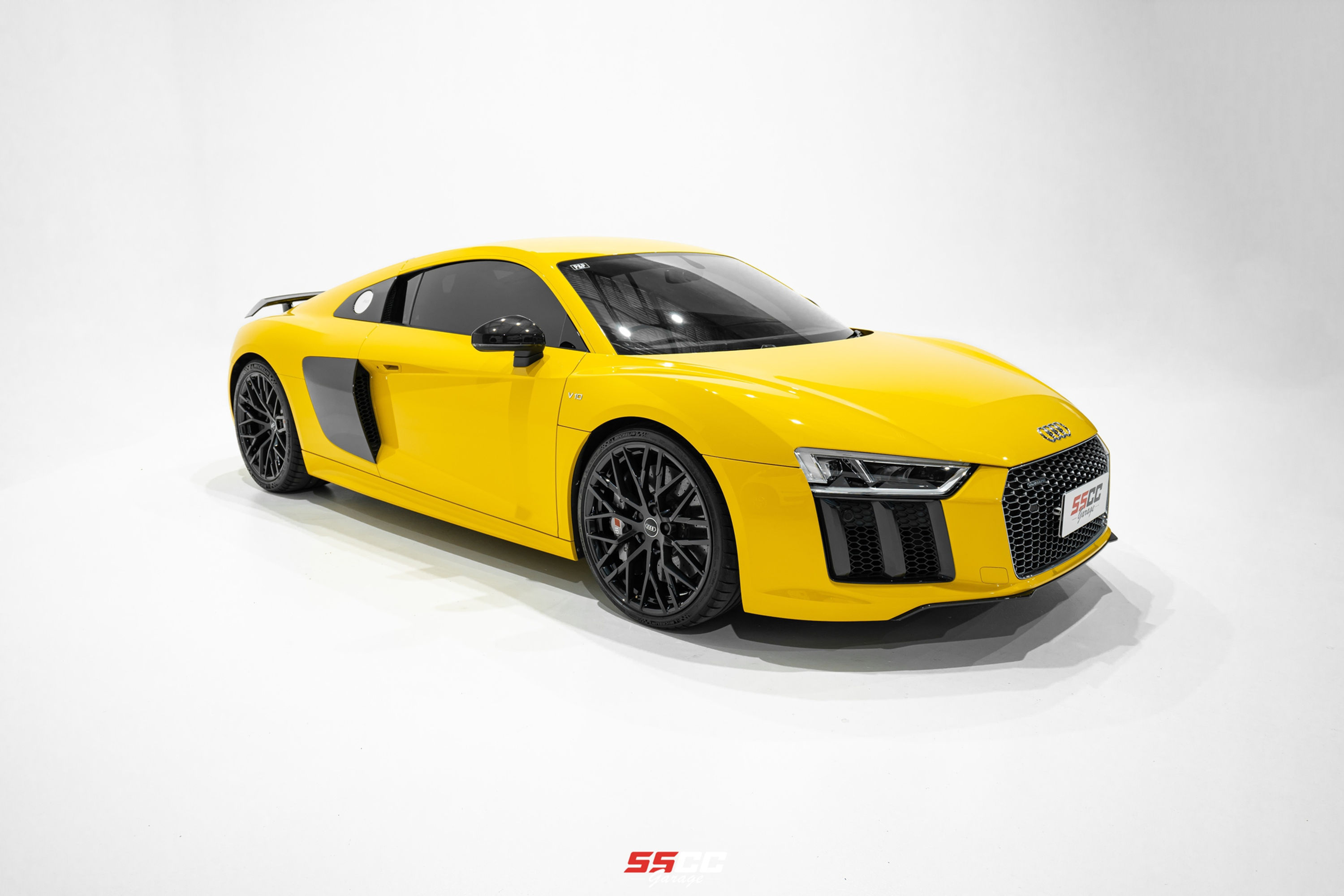 2017 AUDI R8