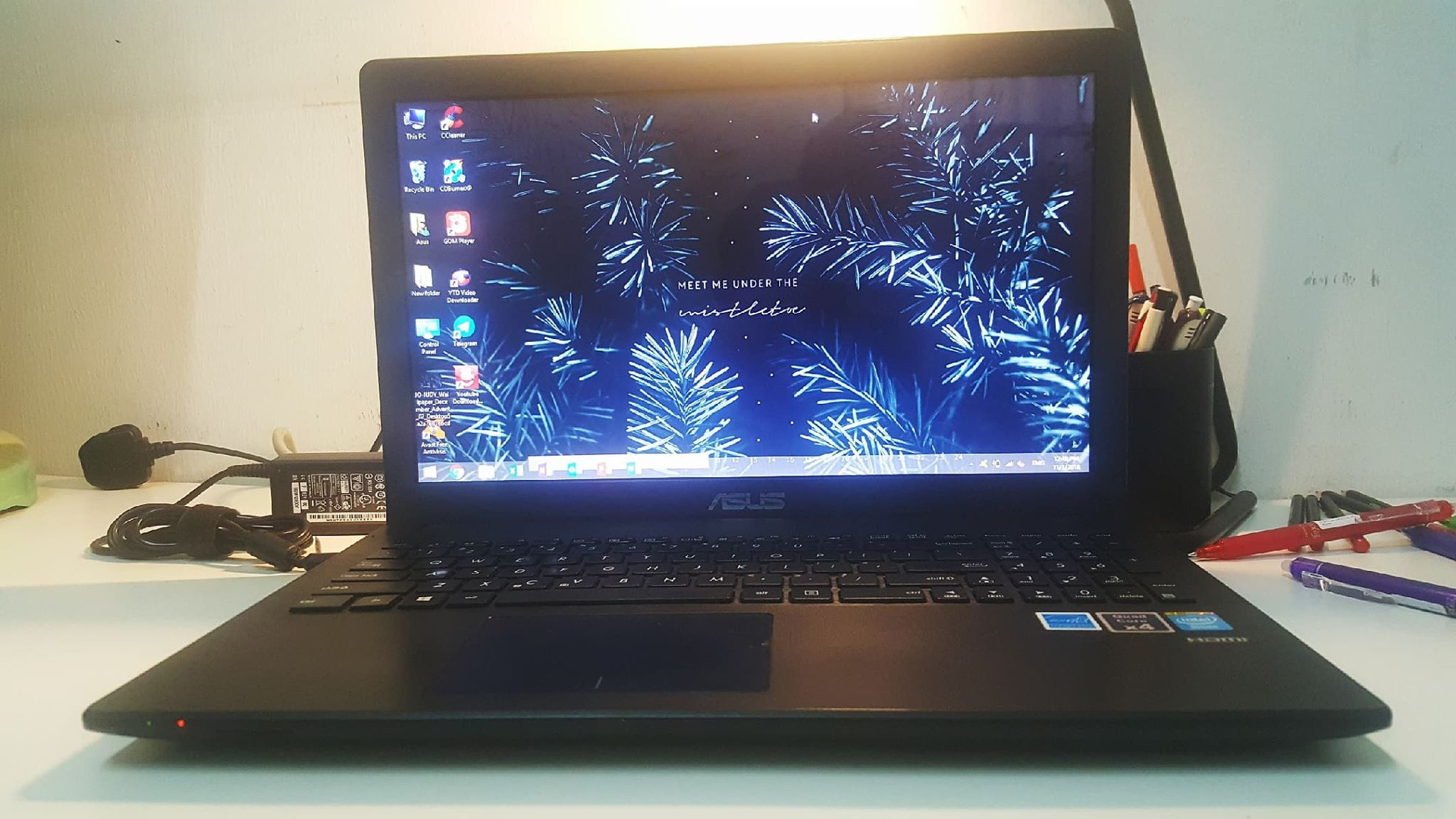 ASUS 15.6" (Quad Core) Laptop