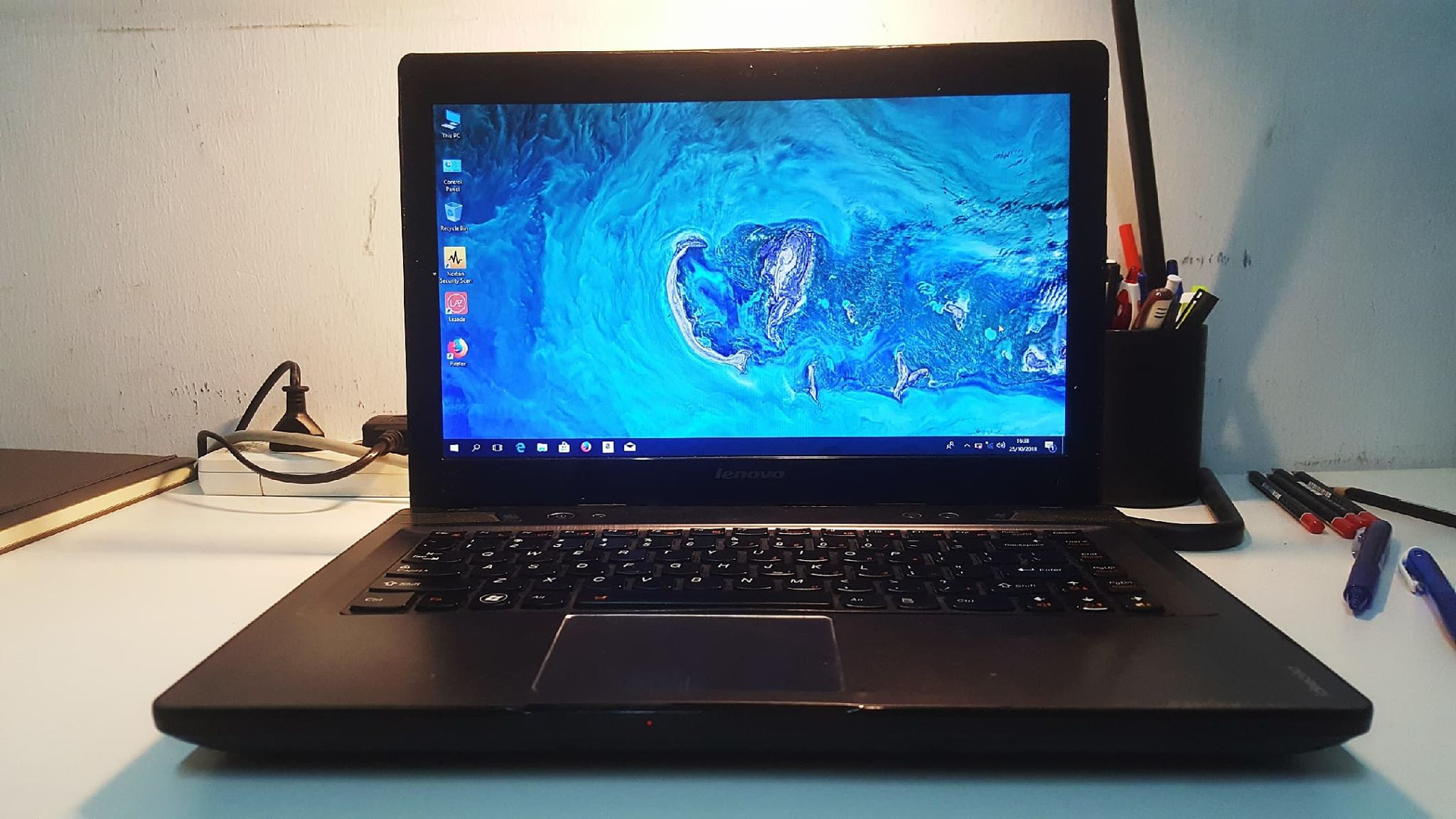 [11.11] i7 Lenovo Gaming Multimedia Laptop