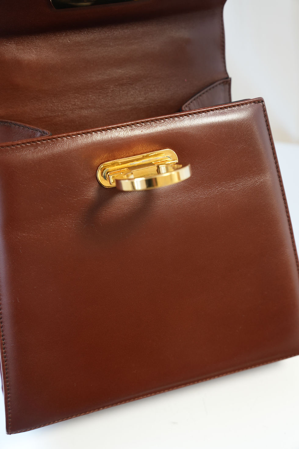 Thumbnail: Vintage Red-Brown Gancini 2-way bag