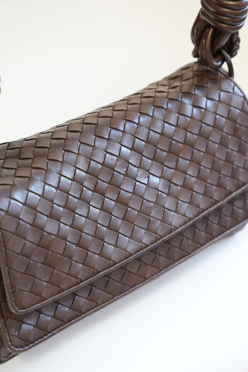 Thumbnail: B.V Intrecciato Double Flap Hobo Bag in Dark Brown