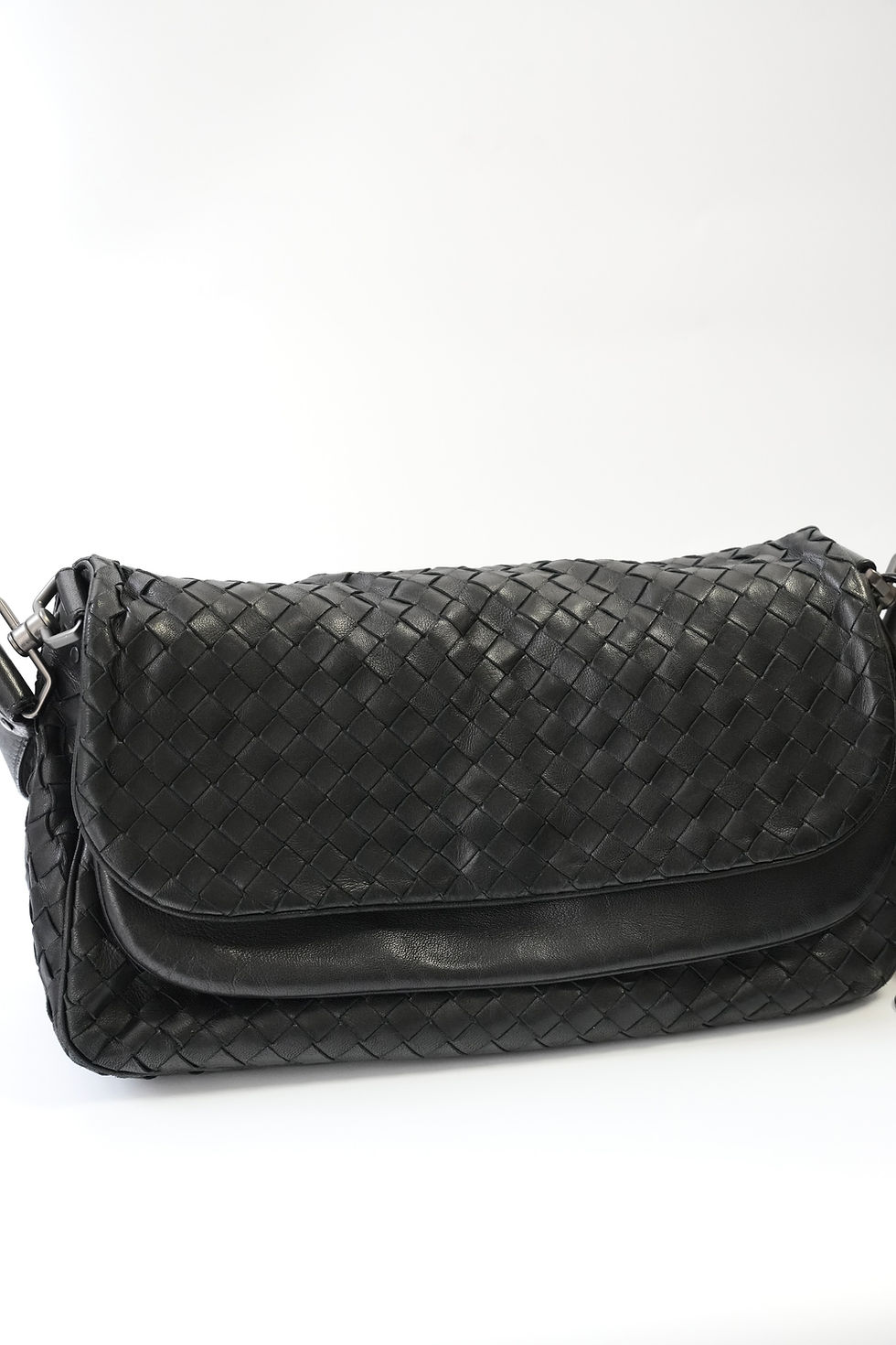 Thumbnail: B.V. Vintage Black Shoulder  Bag