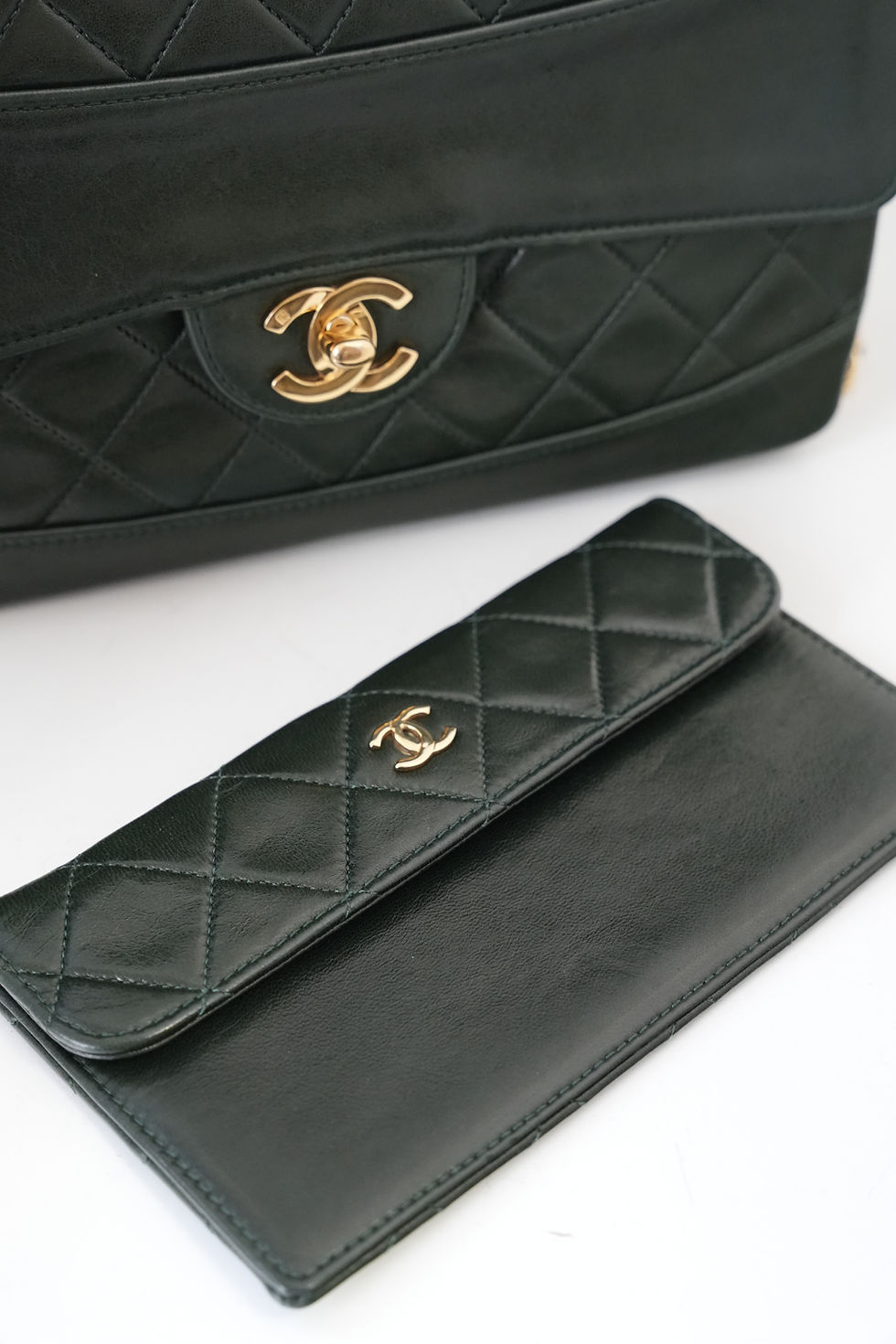Thumbnail: Chanel Olive Green Matelasse Flap Bag