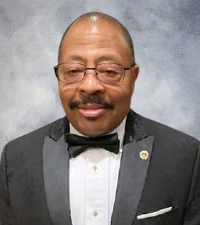 POTTS PIC _ EDIT.jpg