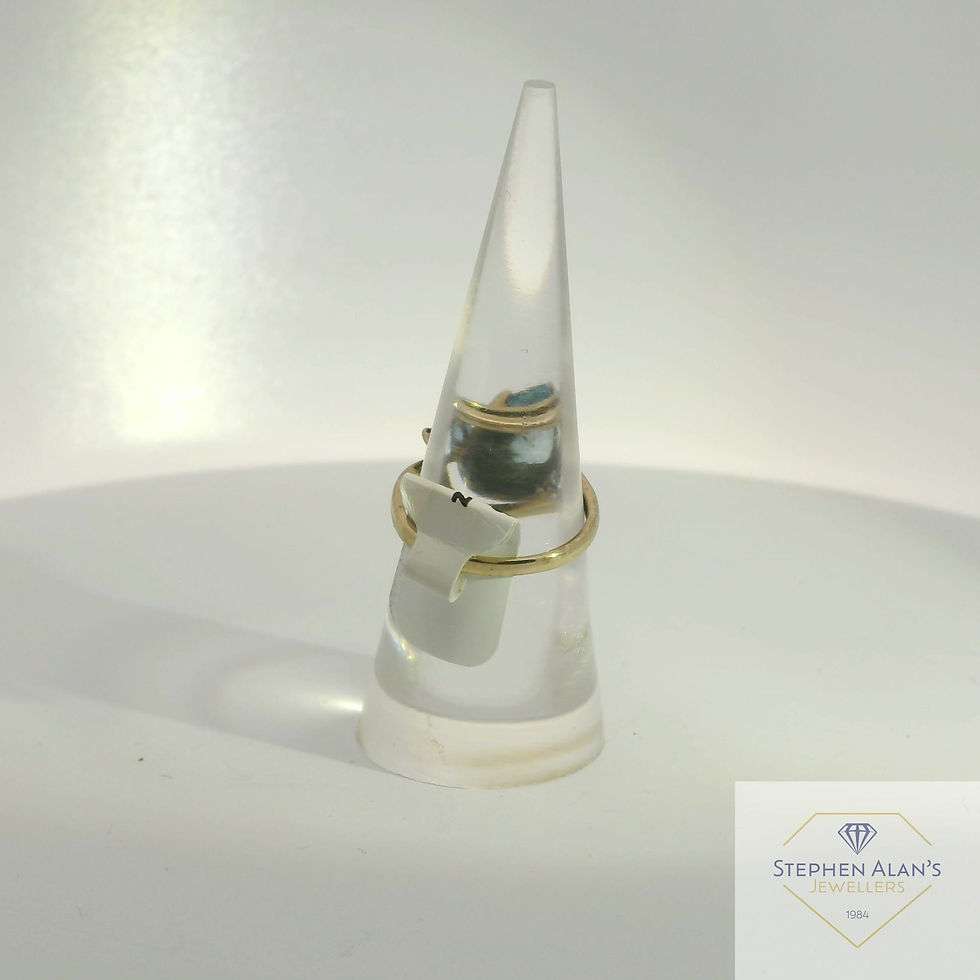 Thumbnail: 9ct blue topaz and diamond ring