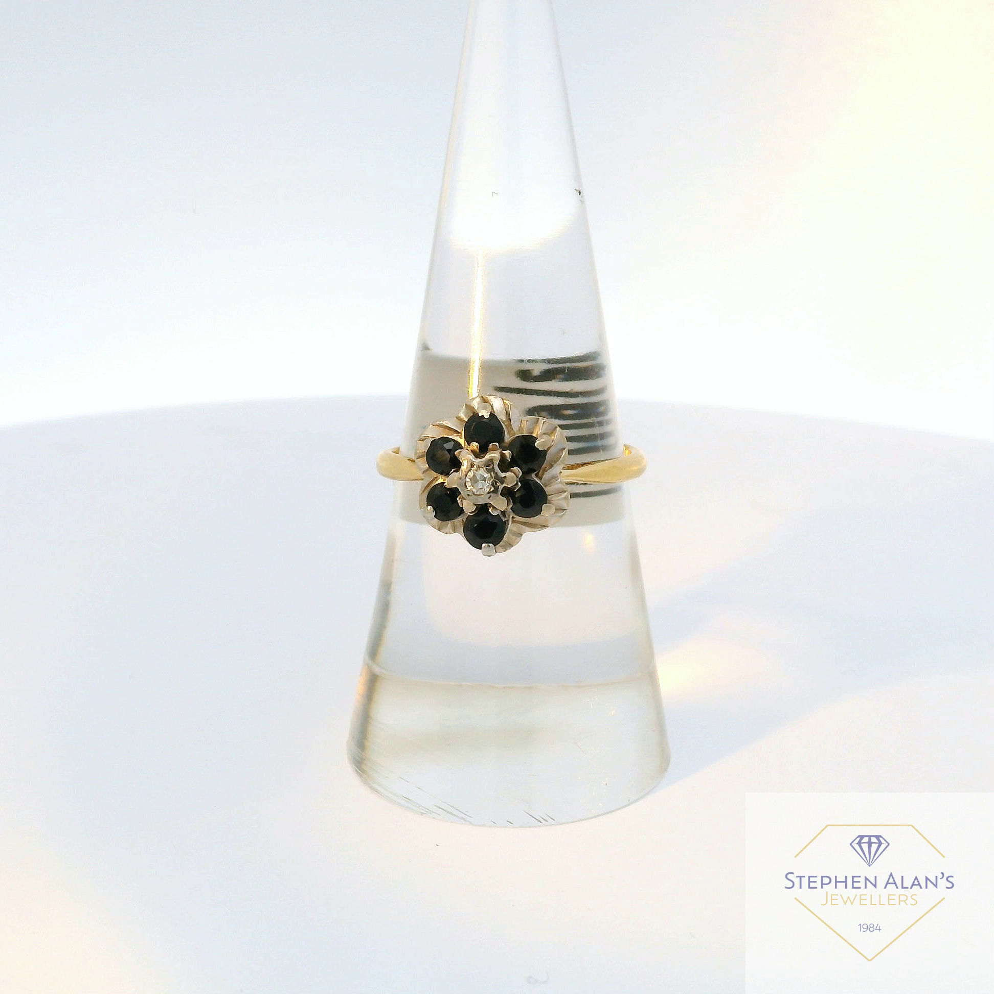 18ct sapphire and diamond cluster ring