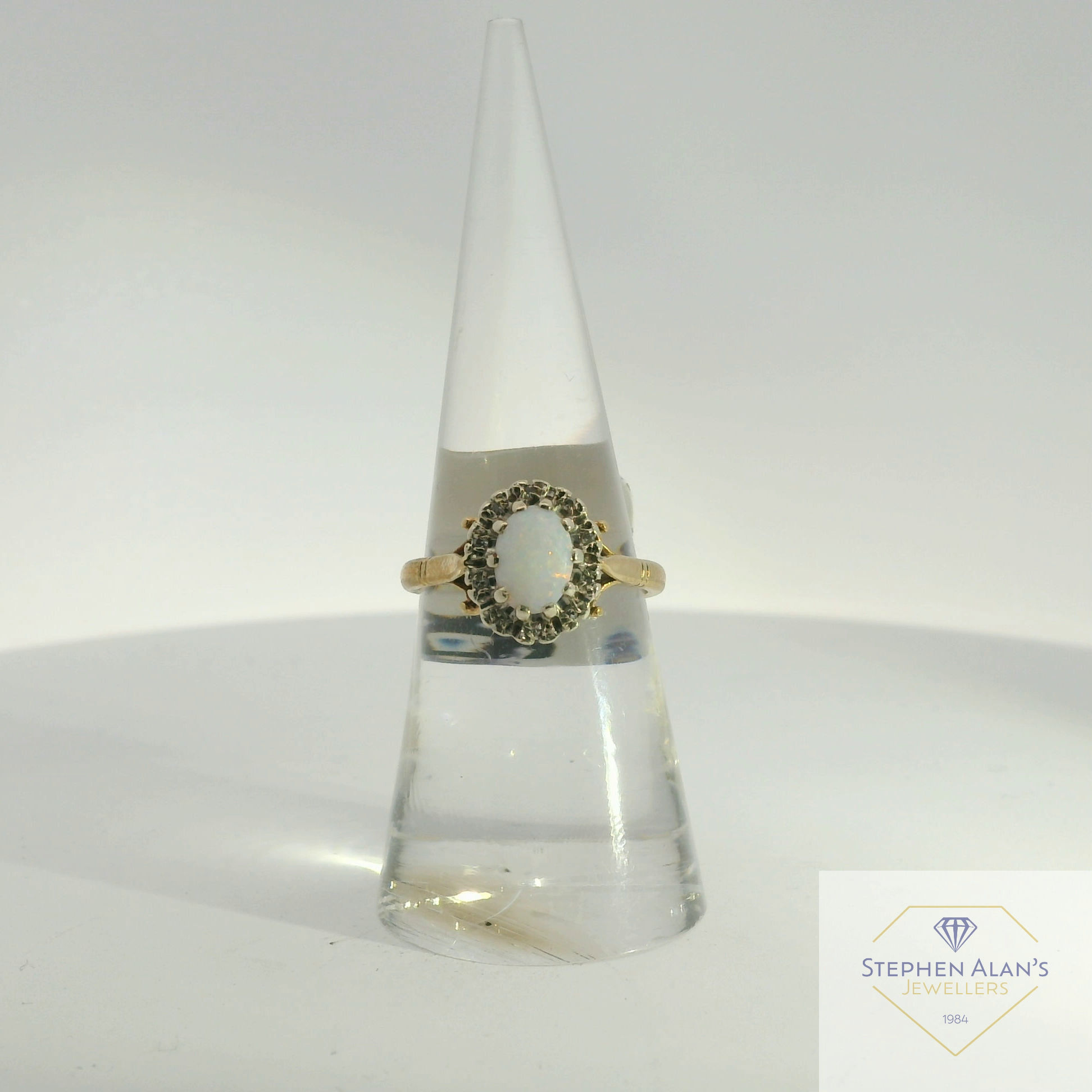 9ct opal and diamond ring
