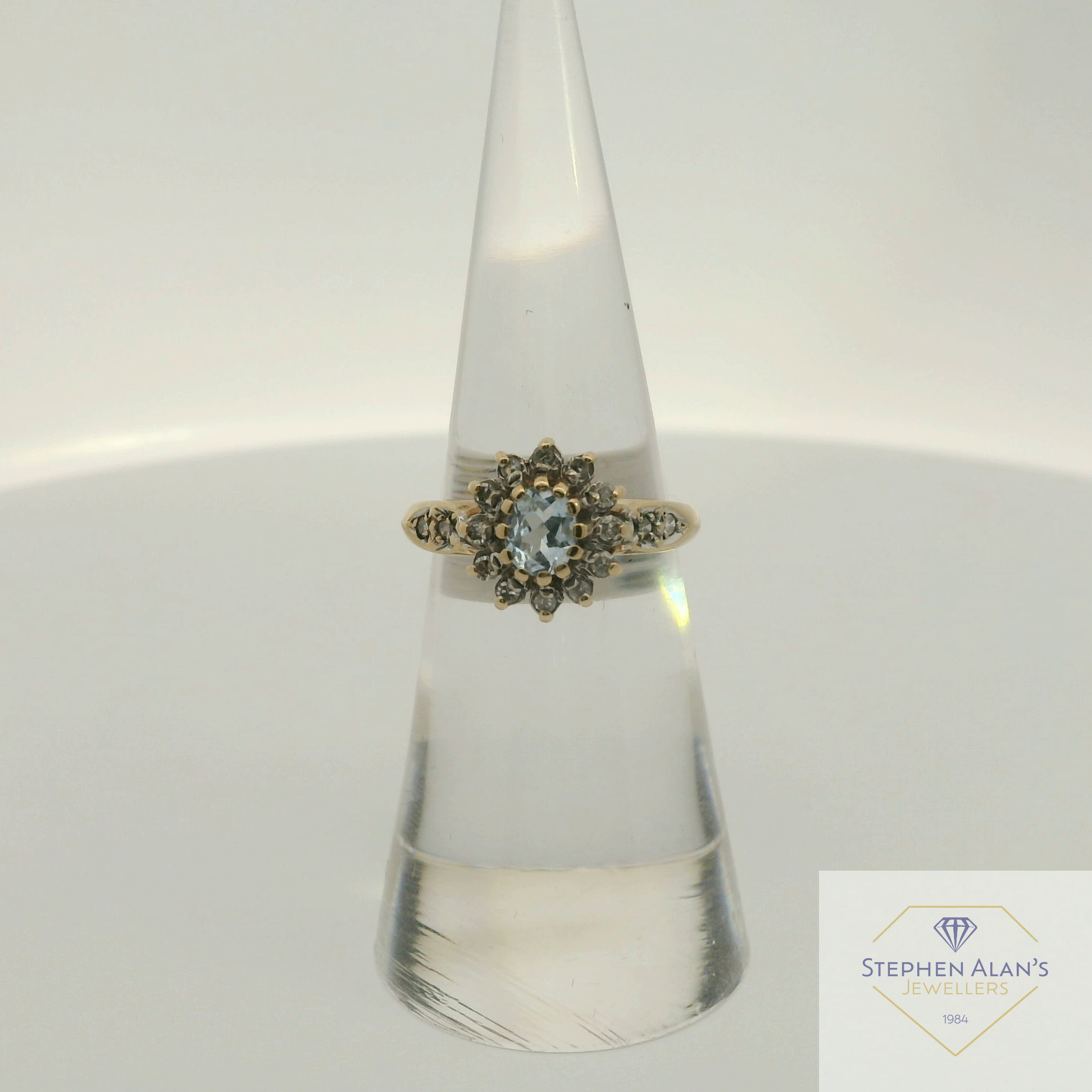 9ct blue topaz and diamond ring