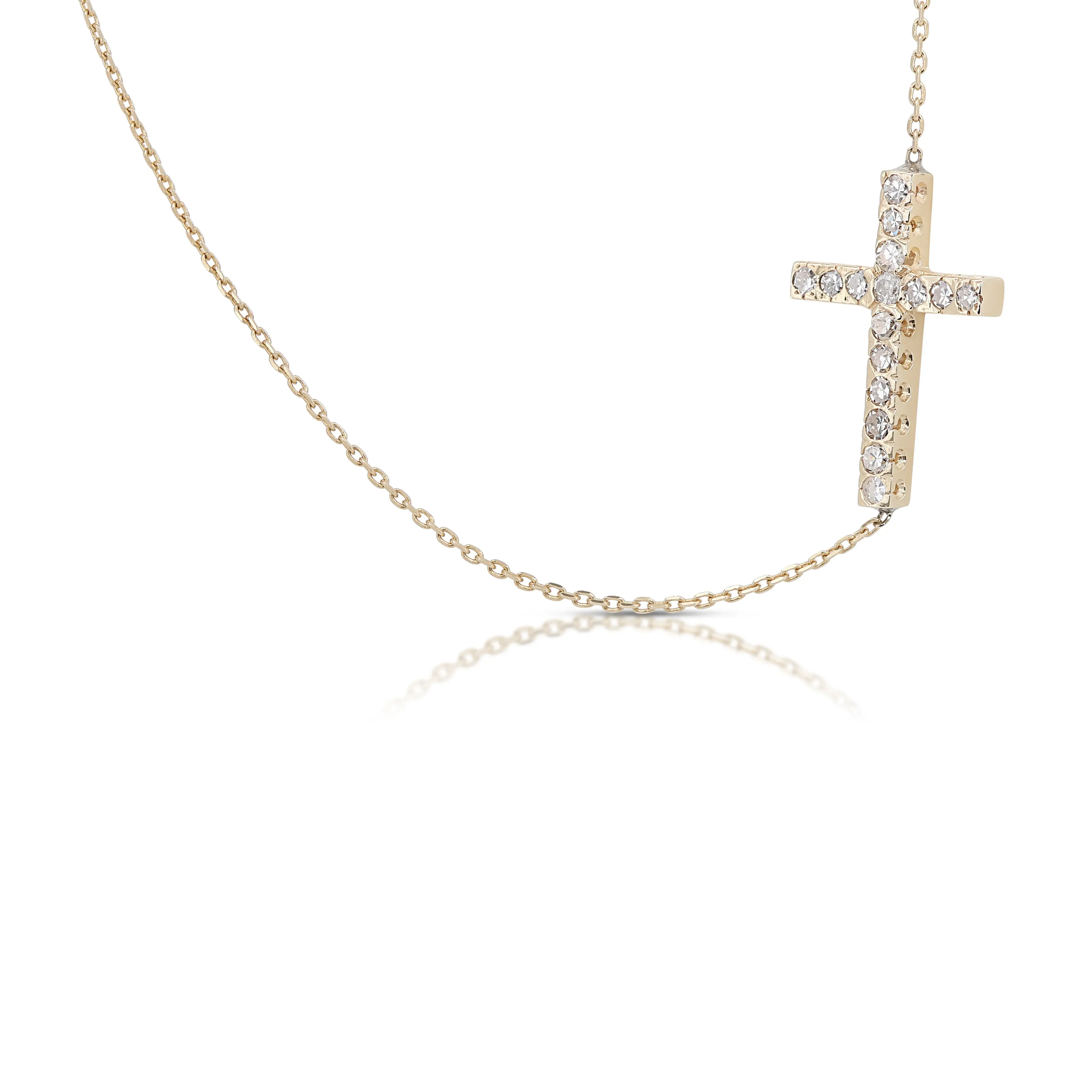 Delicate Diamond Bracelet in 14K Yellow Gold