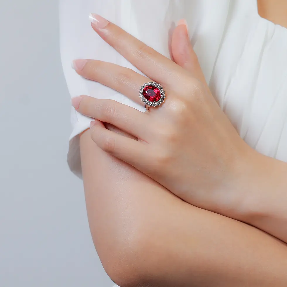 Stunning 5.14ct Tourmaline Ring with Side Diamonds set in 18K White Gold