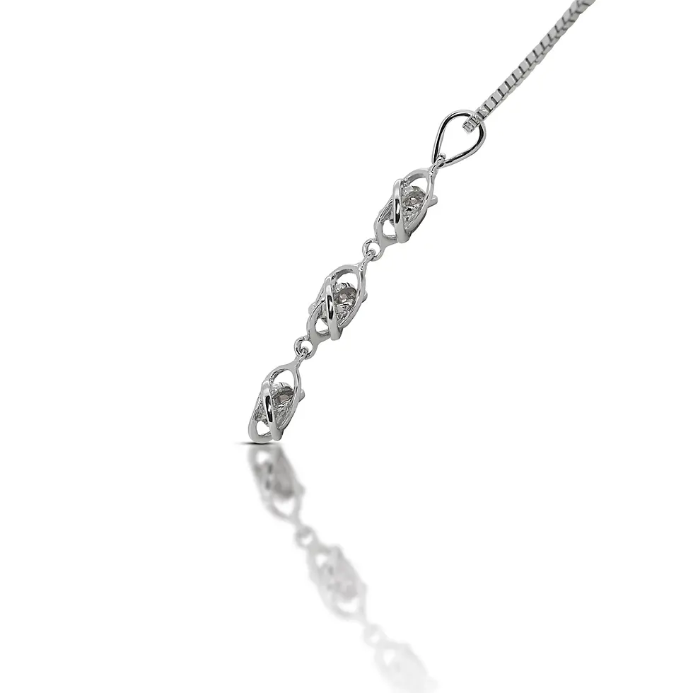 Elegant Rose-designed 0.14ct Diamond Necklace