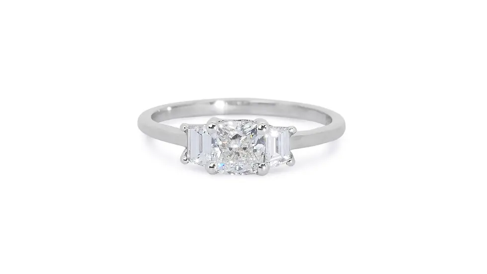 Thumbnail: Dazzling Brilliance Cushion Diamond Ring in 18K White Gold