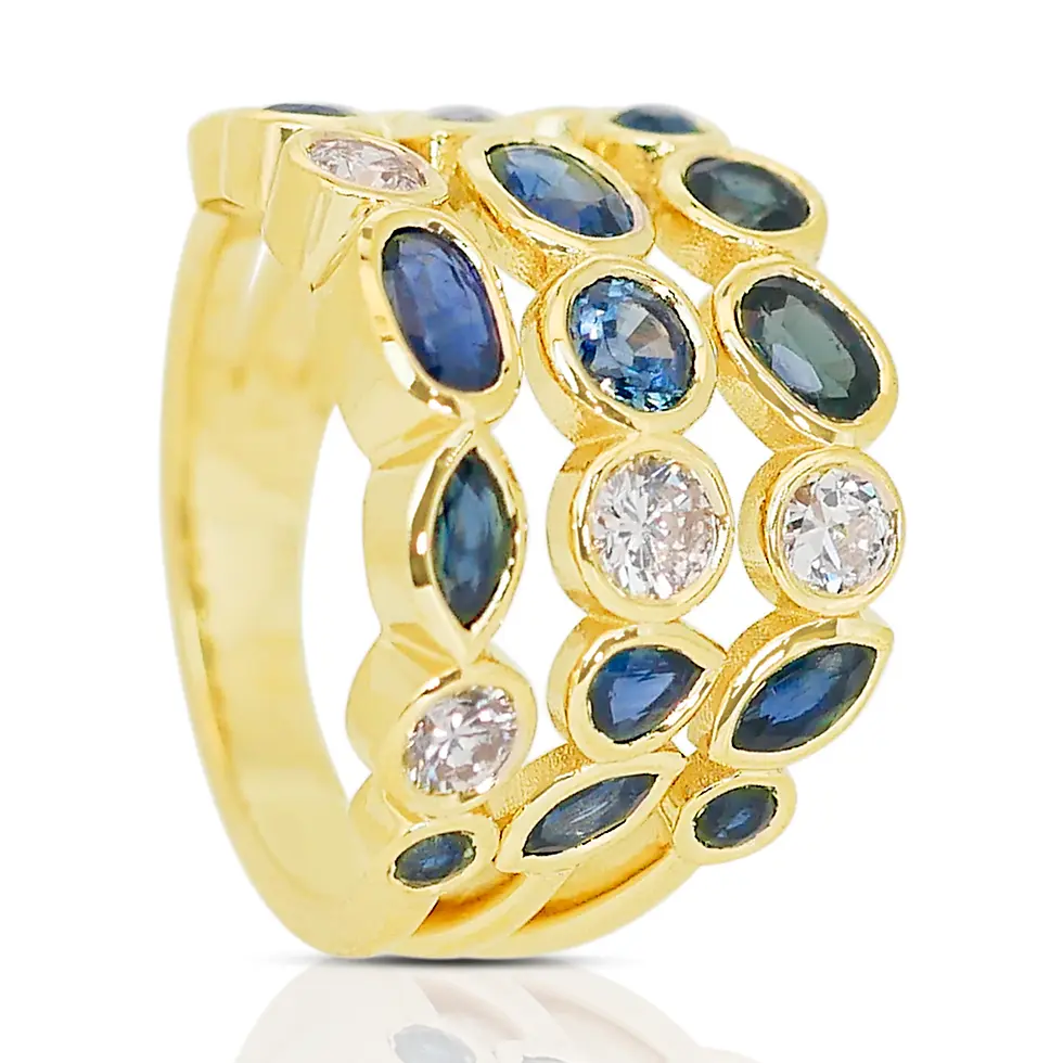 Captivating 3.37ct Diamond and Sapphire Ring in 14K Yellow Gold