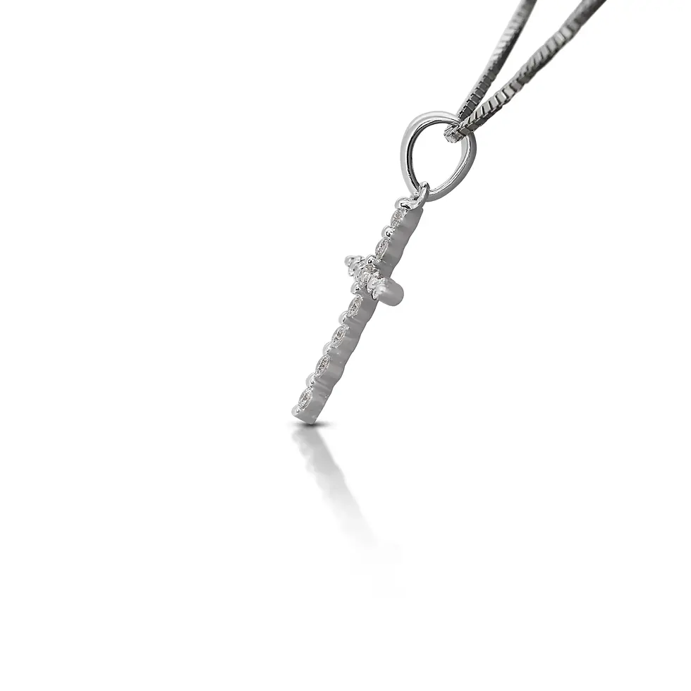 Thumbnail: Glamorous 18k White Gold Necklace with 0.15 Natural Diamond