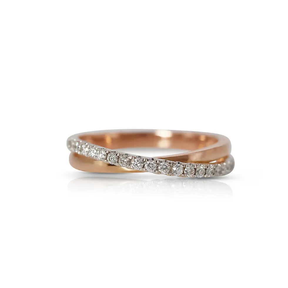 Stunning 18K White Gold Two Tone Ring