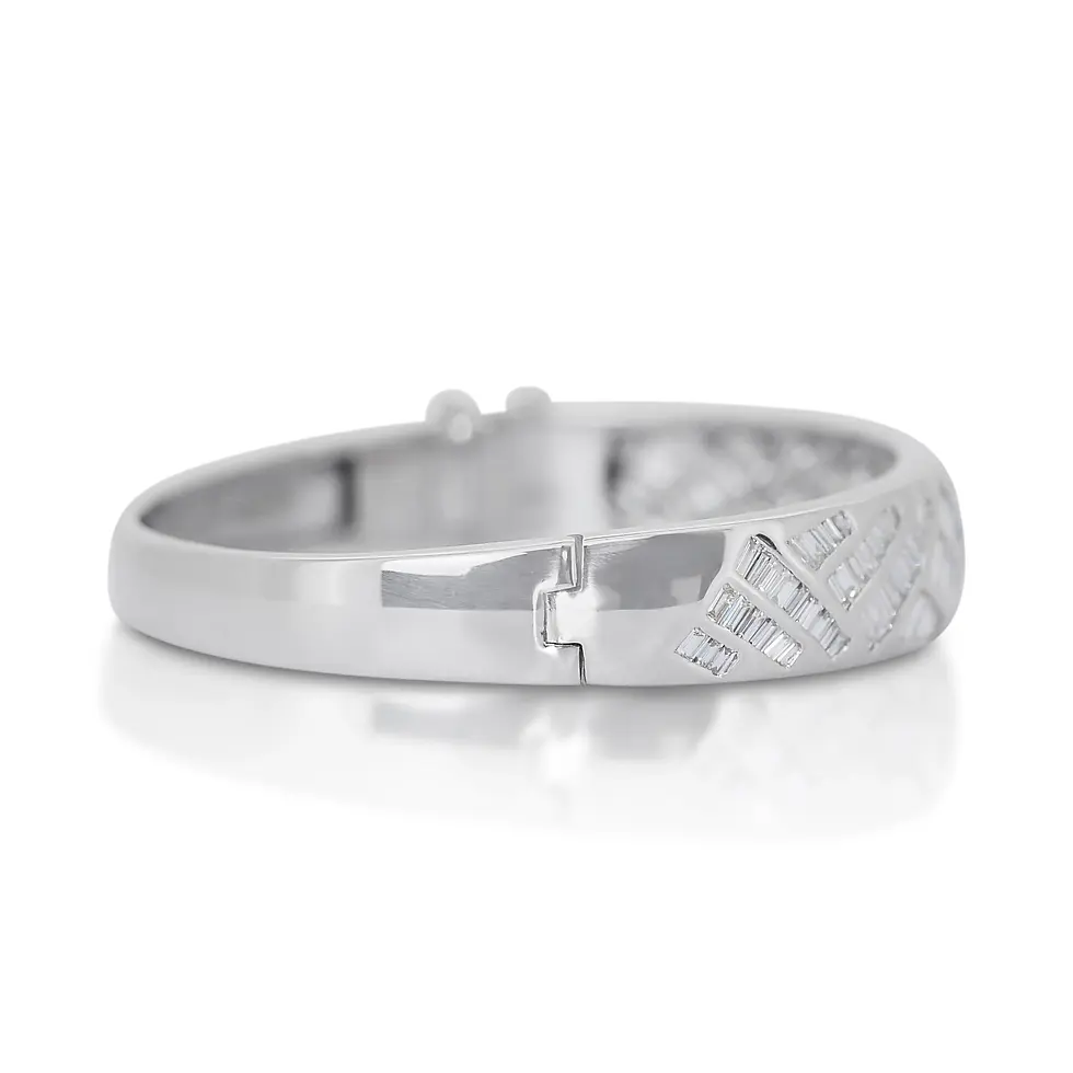 Thumbnail: Sparkling 5.63ct Baguette Diamond Bracelet in 18K White Gold