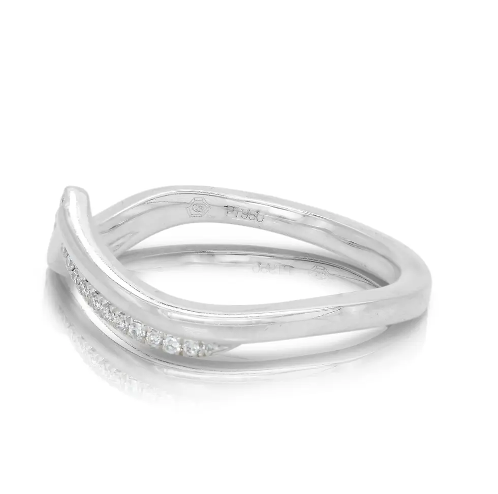 Thumbnail: Captivating 1.41ct Sapphire and Diamond Pave Ring set in Platinum