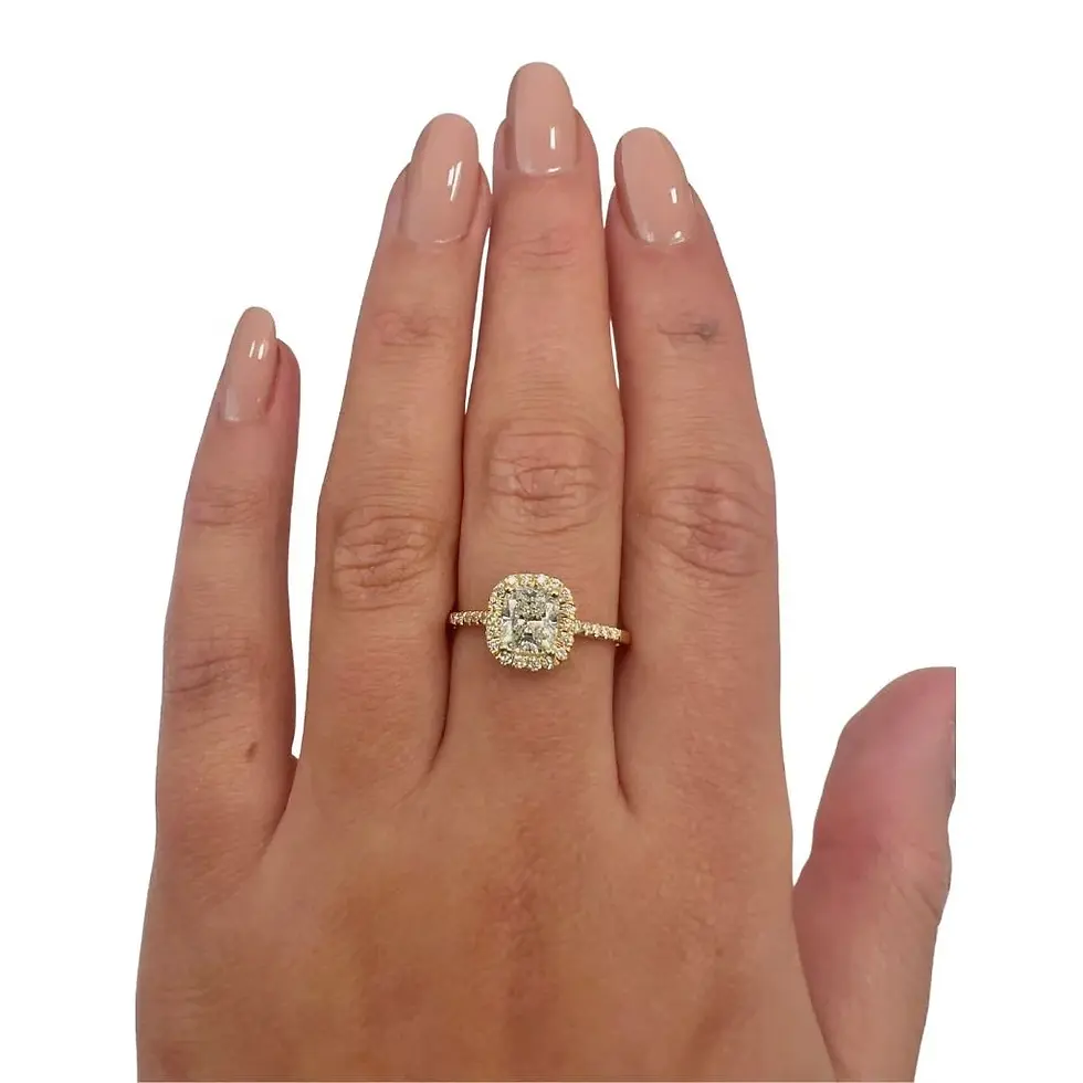 Thumbnail: Stunning 1.01ct Cushion Shape 18K Yellow Gold Ring