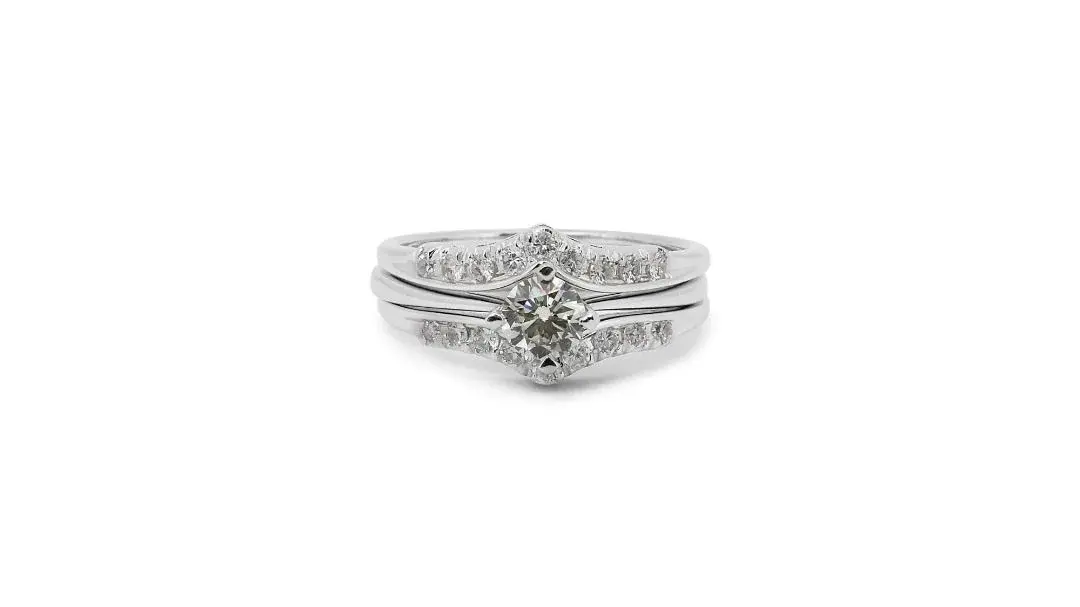 Gorgeous 0.40ct. Round Brilliant Puzzle Diamond Ring