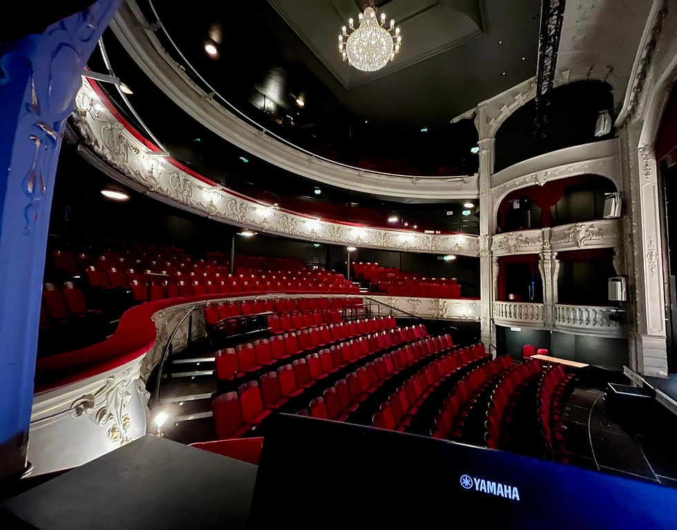 theatre piano.jpg