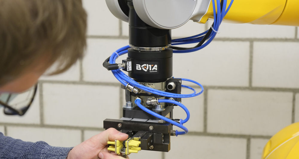 Why use a Force Torque Sensor in industrial applications?