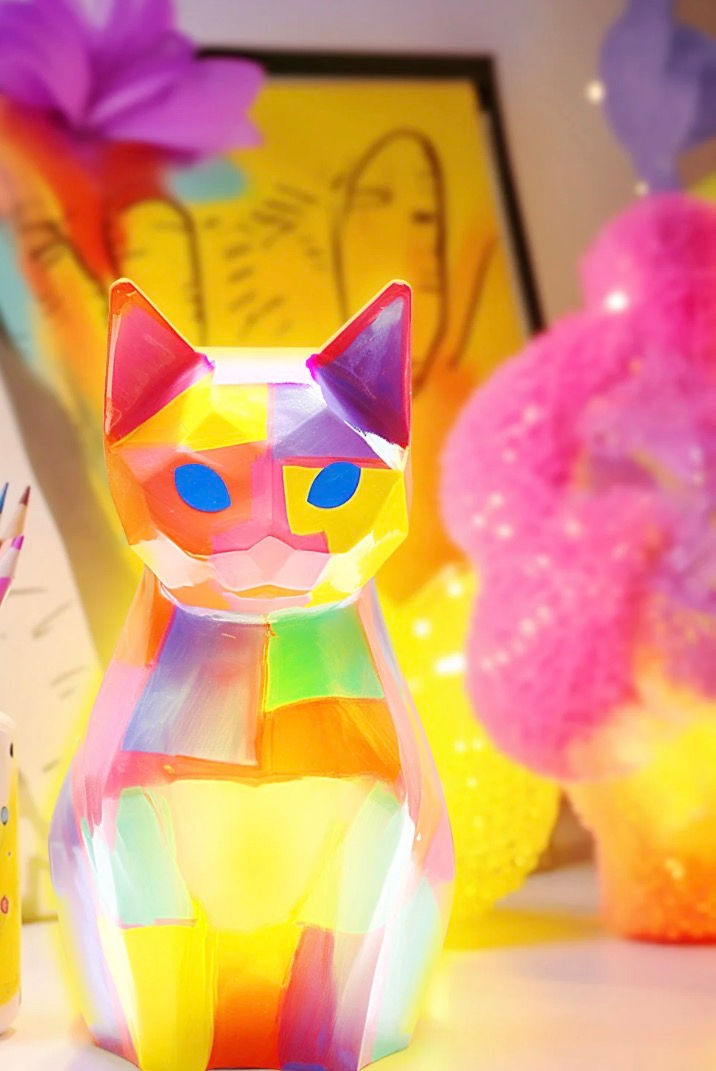 Sip and Paint- Cat Lamp